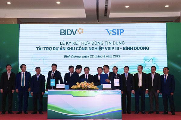 BIDV và VSIP ký Hợp đồng tín dụng tài trợ xây dựng VSIP III–Bình Dương